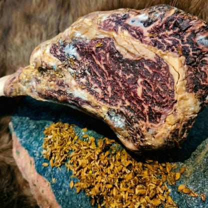 Premium Dry-Aged Steak – Rich Flavor, Tender Texture